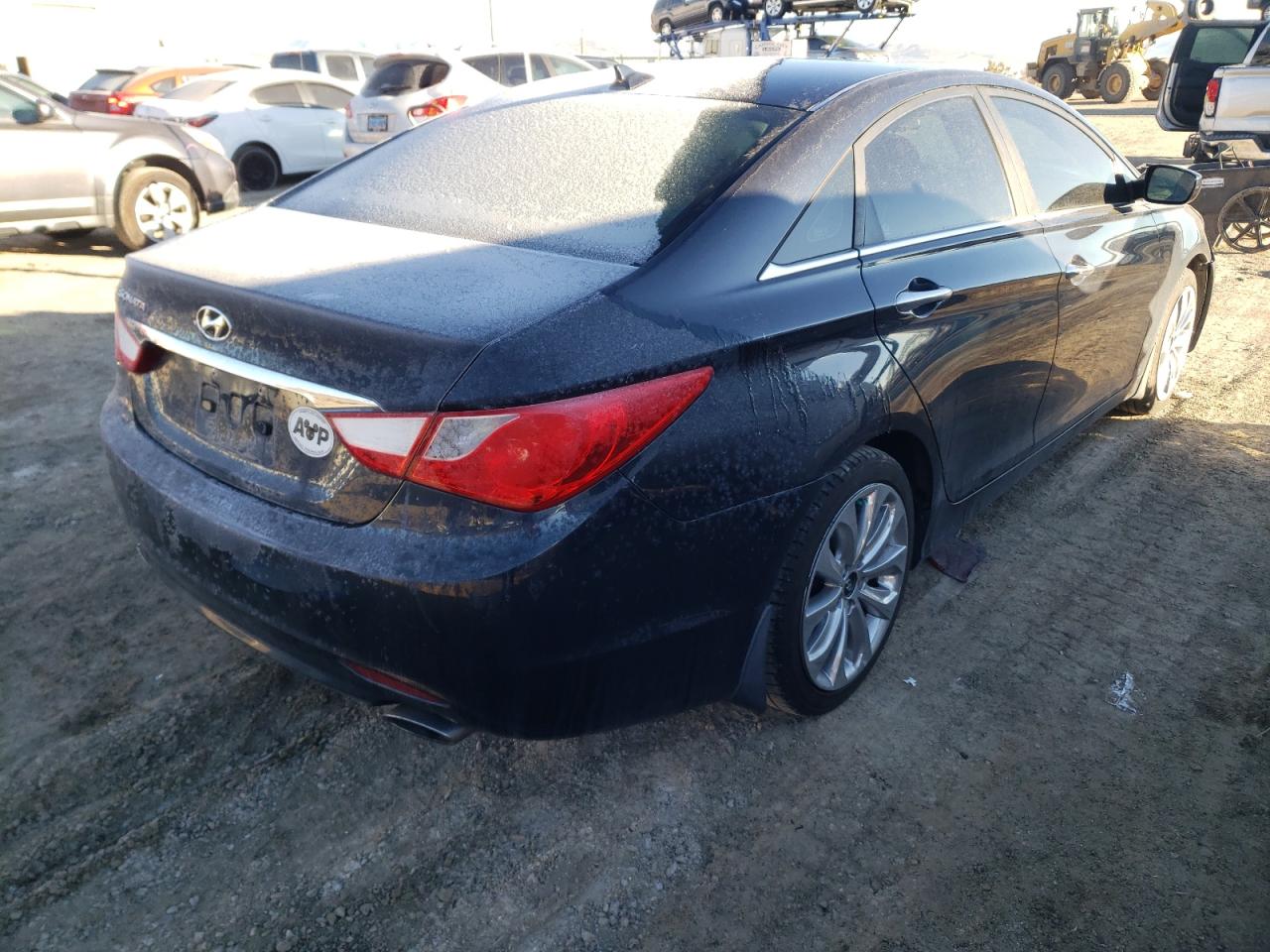 Photo 4 from auction – 2012 HYUNDAI SONATA SE with VIN 5NPEC4AC4CH366273
