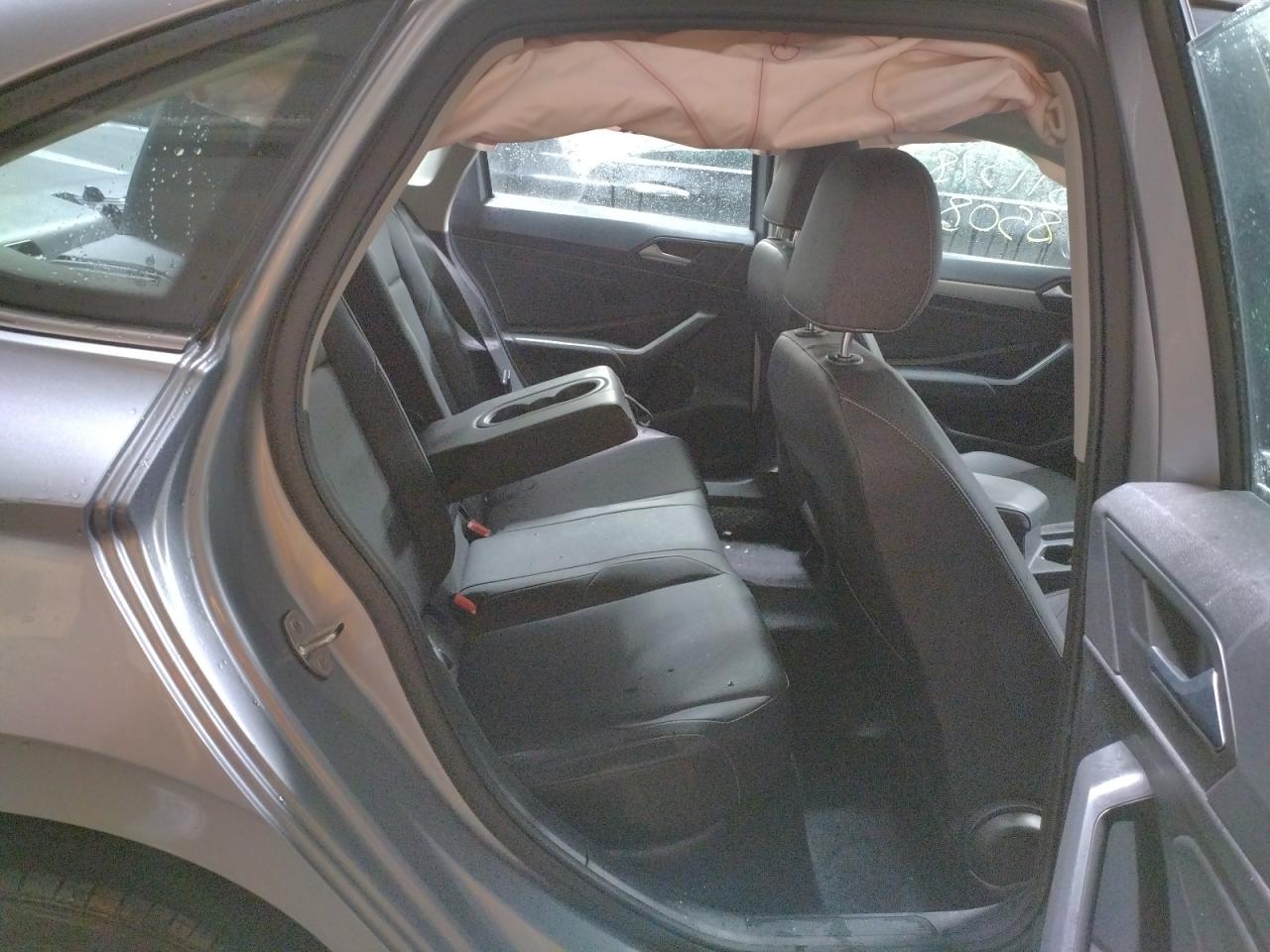 Photo 6 from auction – 2020 VOLKSWAGEN JETTA S with VIN 3VWCB7BU4LM066601