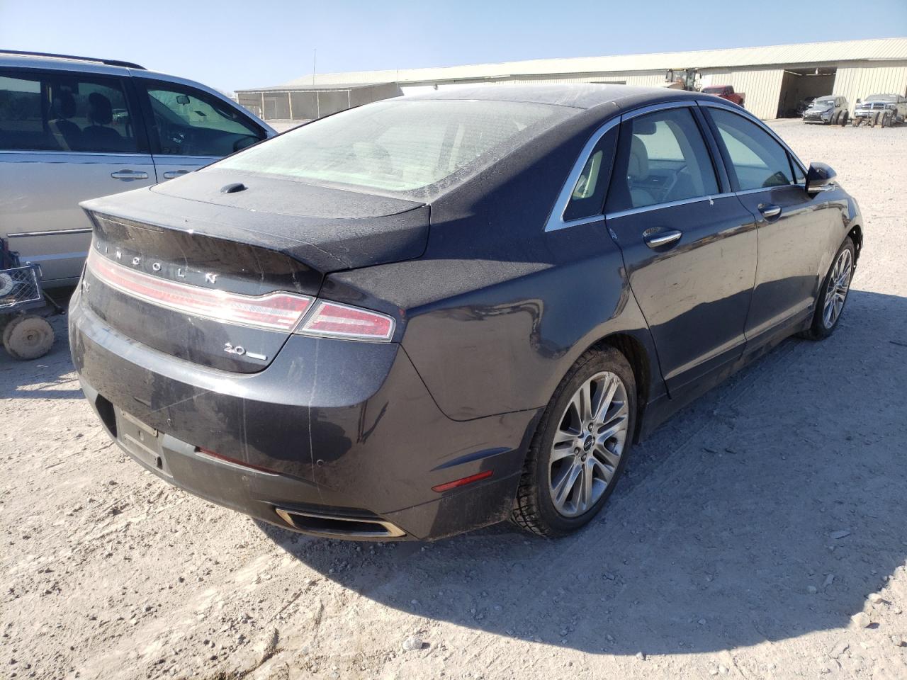 Photo 4 from auction – 2013 LINCOLN MKZ with VIN 3LN6L2G96DR802068