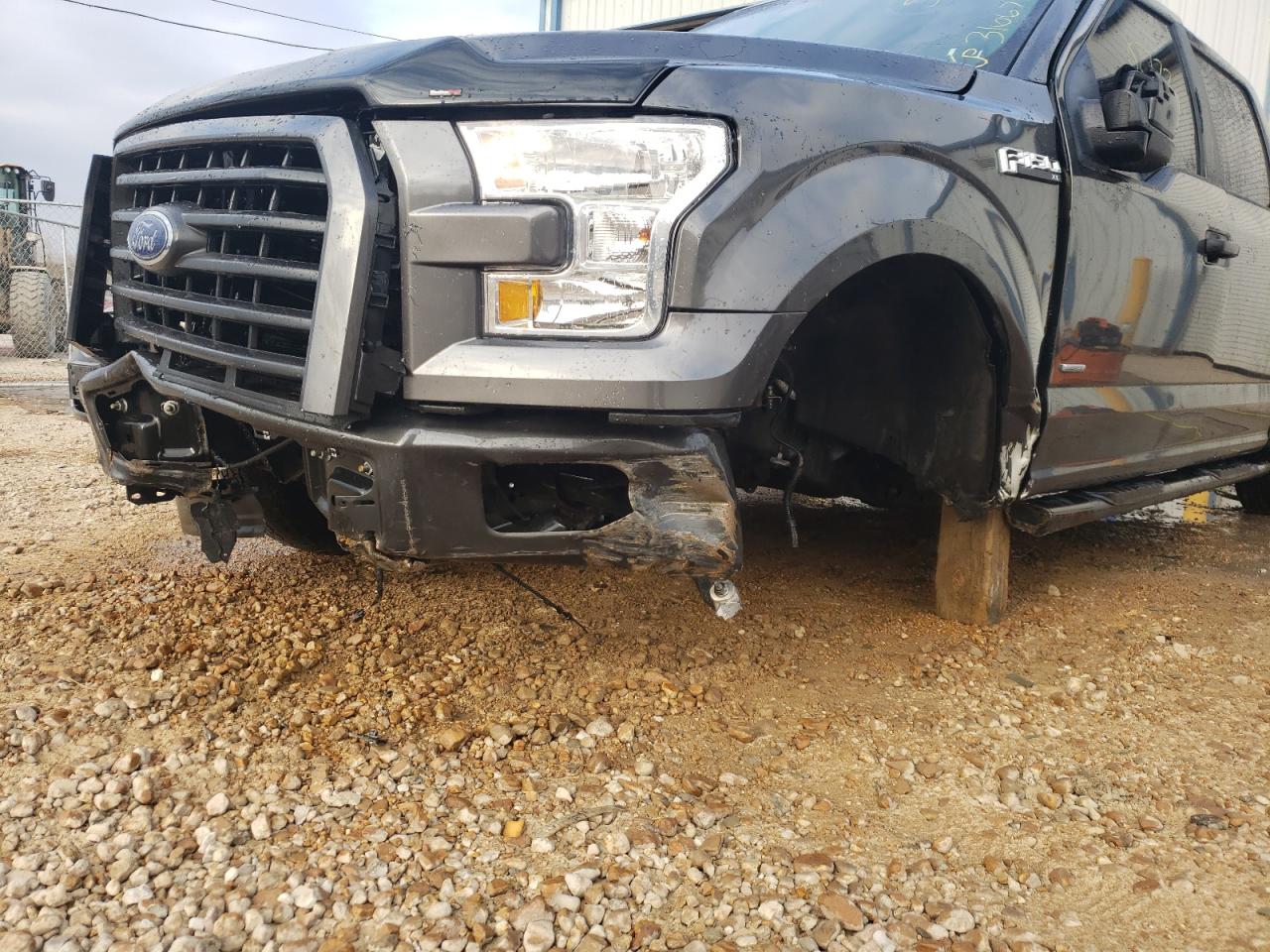 Photo 9 from auction – 2017 FORD F150 SUPER with VIN 1FTEW1EP8HKC72571