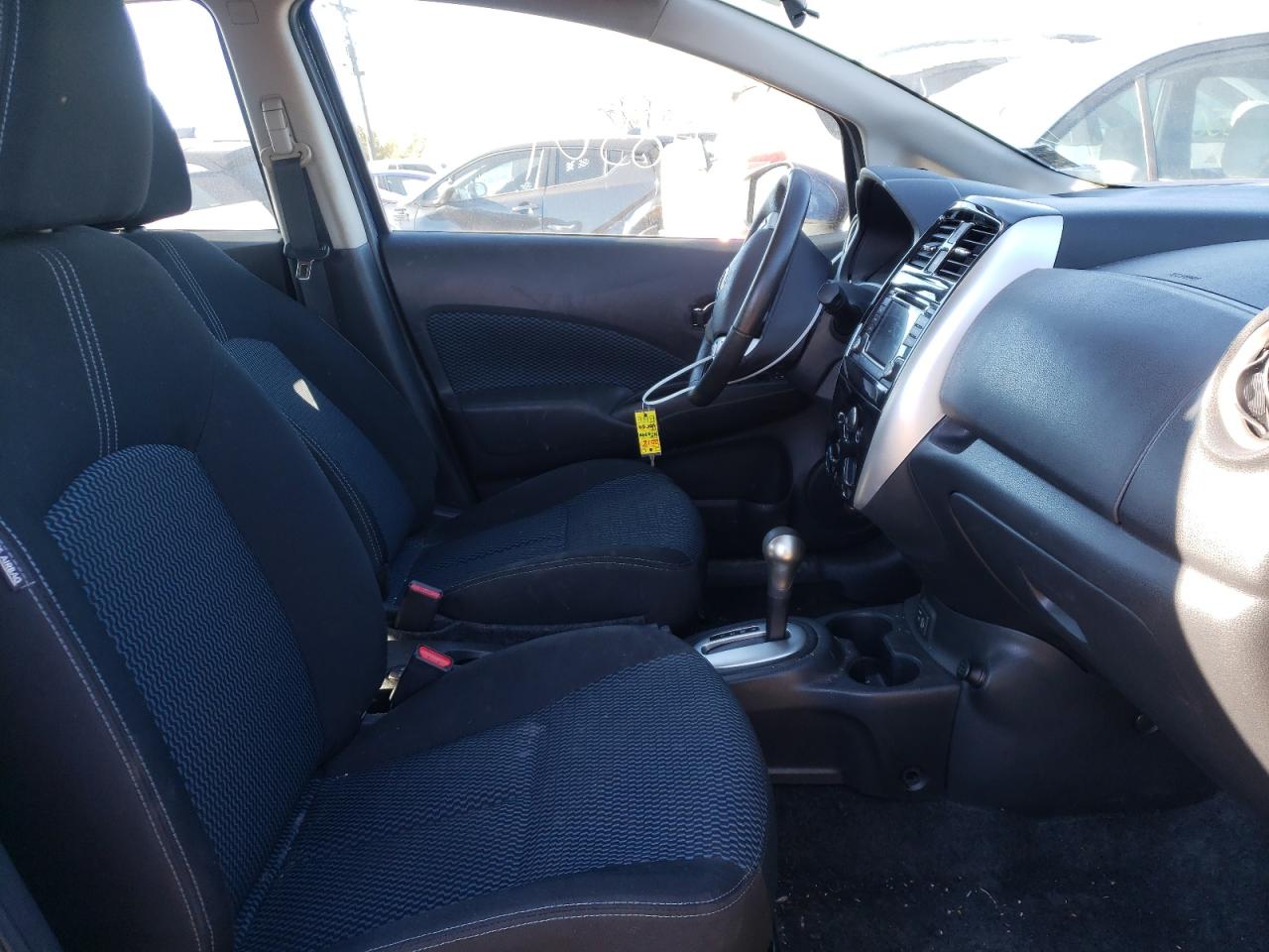 Photo 5 from auction – 2018 NISSAN VERSA NOTE with VIN 3N1CE2CP6JL352347
