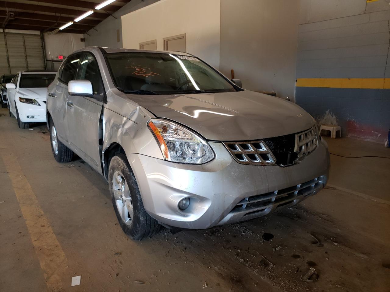 Photo 1 from auction – 2013 NISSAN ROGUE S with VIN JN8AS5MT2DW034741