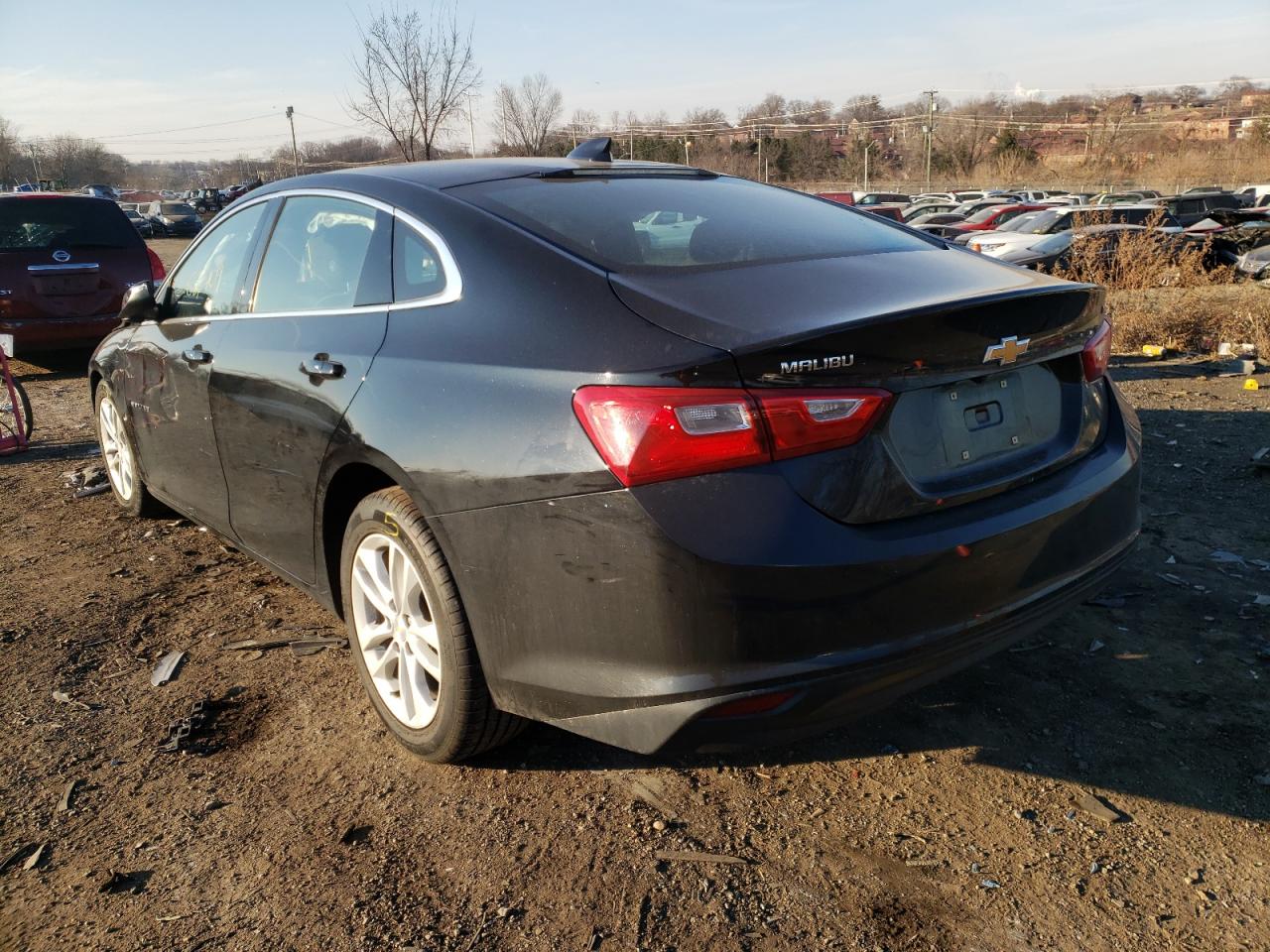 Photo 3 from auction – 2018 CHEVROLET MALIBU LT with VIN 1G1ZD5ST1JF178703