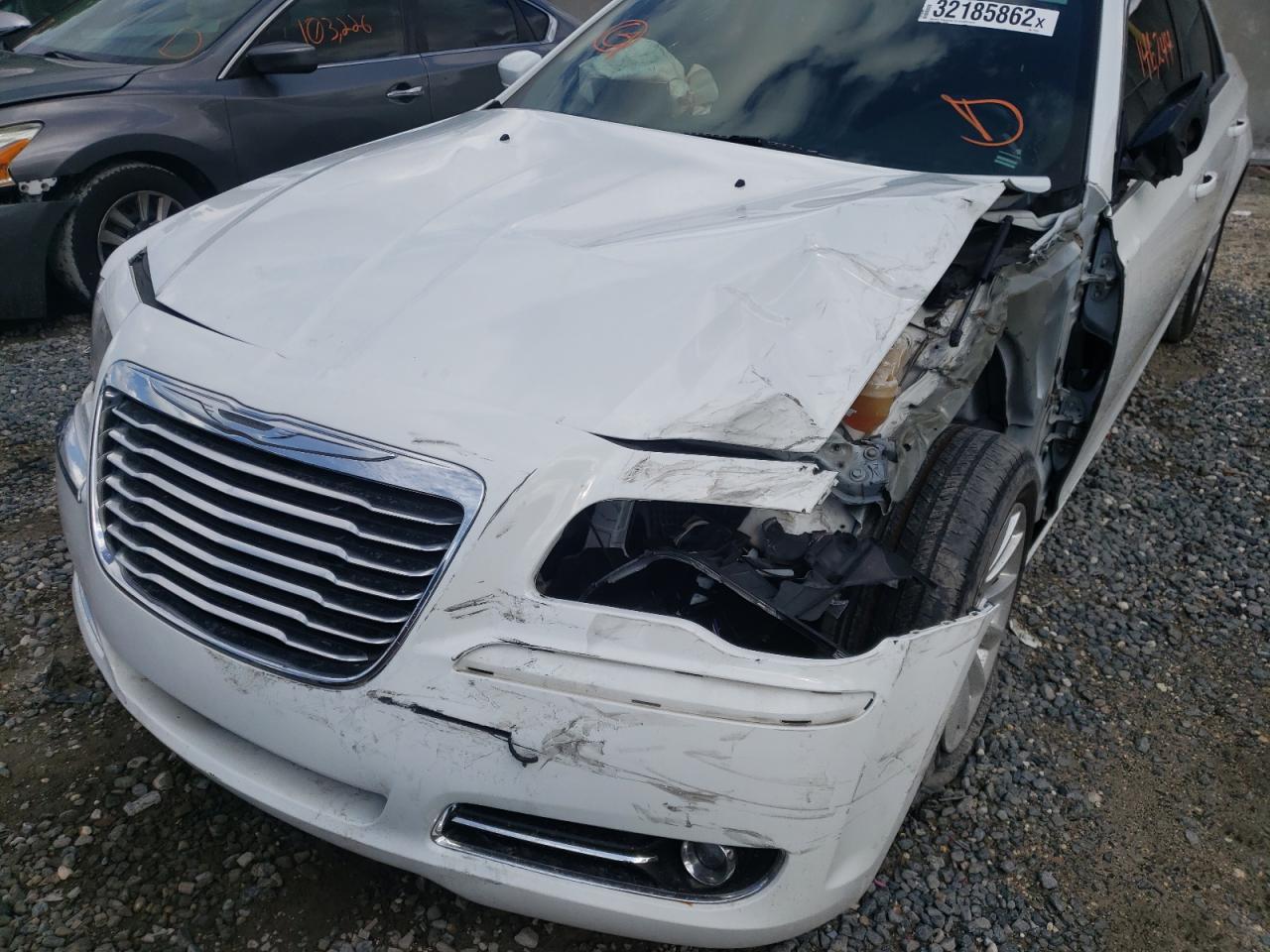 Photo 9 from auction – 2013 CHRYSLER 300 with VIN 2C3CCAAG3DH556637