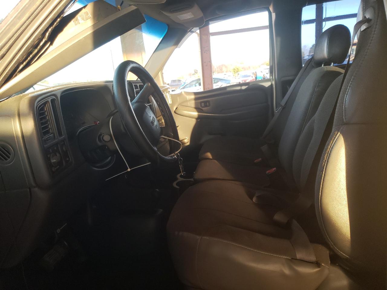 Photo 5 from auction – 2002 GMC NEW SIERRA with VIN 2GTEK19V521221234