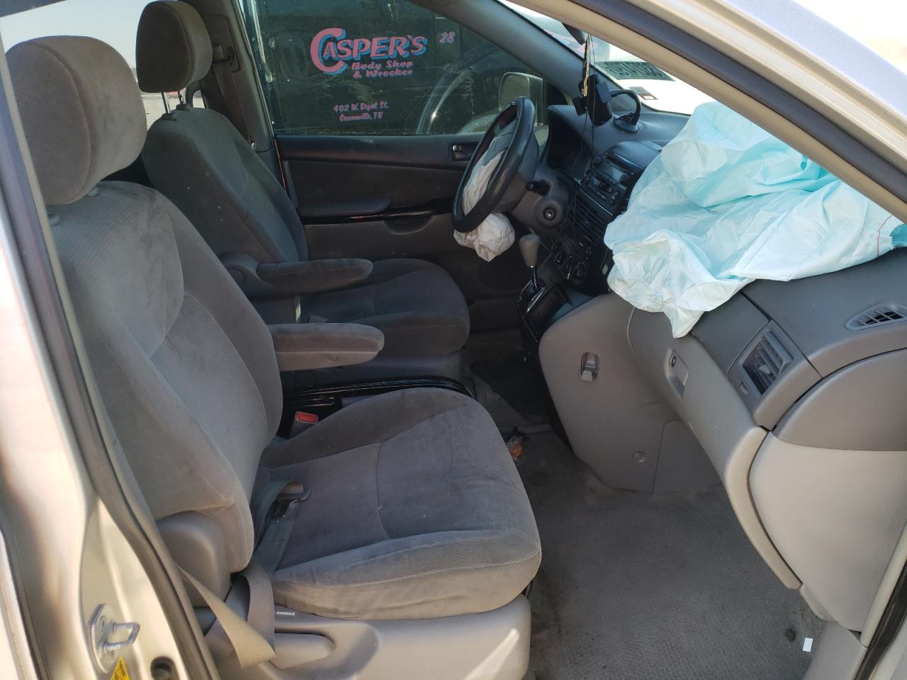 Photo 5 from auction – 2004 TOYOTA SIENNA CE with VIN 5TDZA23CX4S054138