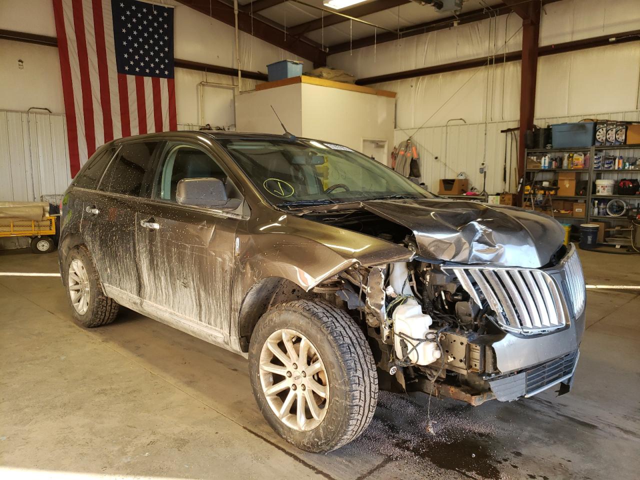 LINCOLN MKX 2011 with VIN 2LMDJ8JK2BBJ10773 - Photo from auction
