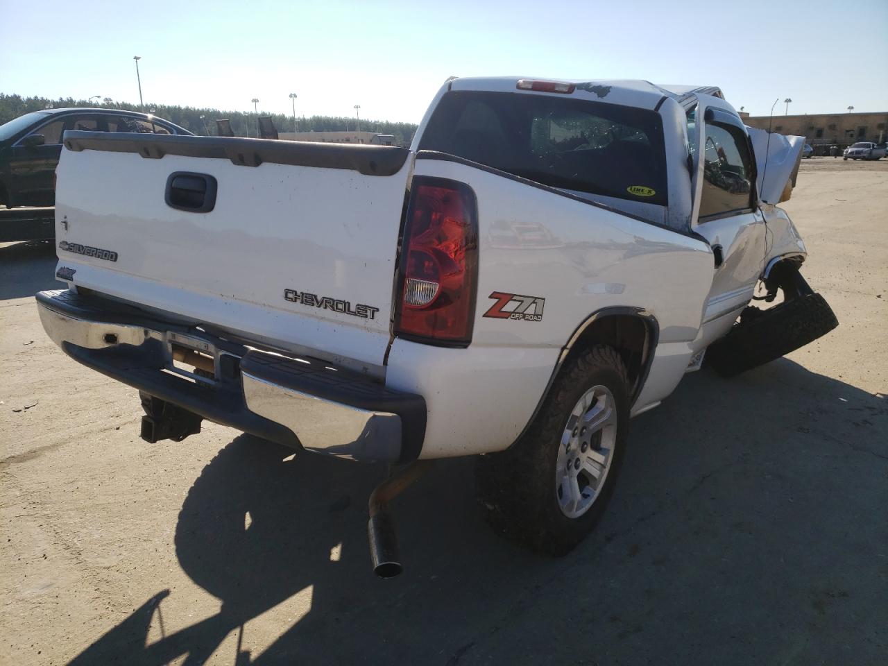 Photo 4 from auction – 2003 CHEVROLET SILVERADO with VIN 1GCEK14TX3Z122911