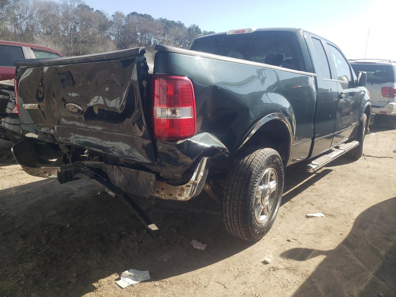 Photo 4 from auction – 2005 FORD F150 with VIN 1FTRX12W45FB09575