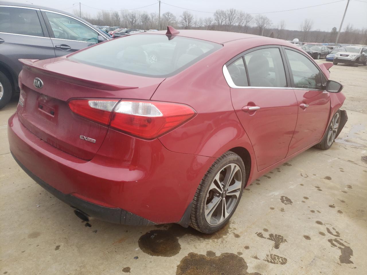 Photo 4 from auction – 2015 KIA FORTE EX with VIN KNAFX4A88F5280485