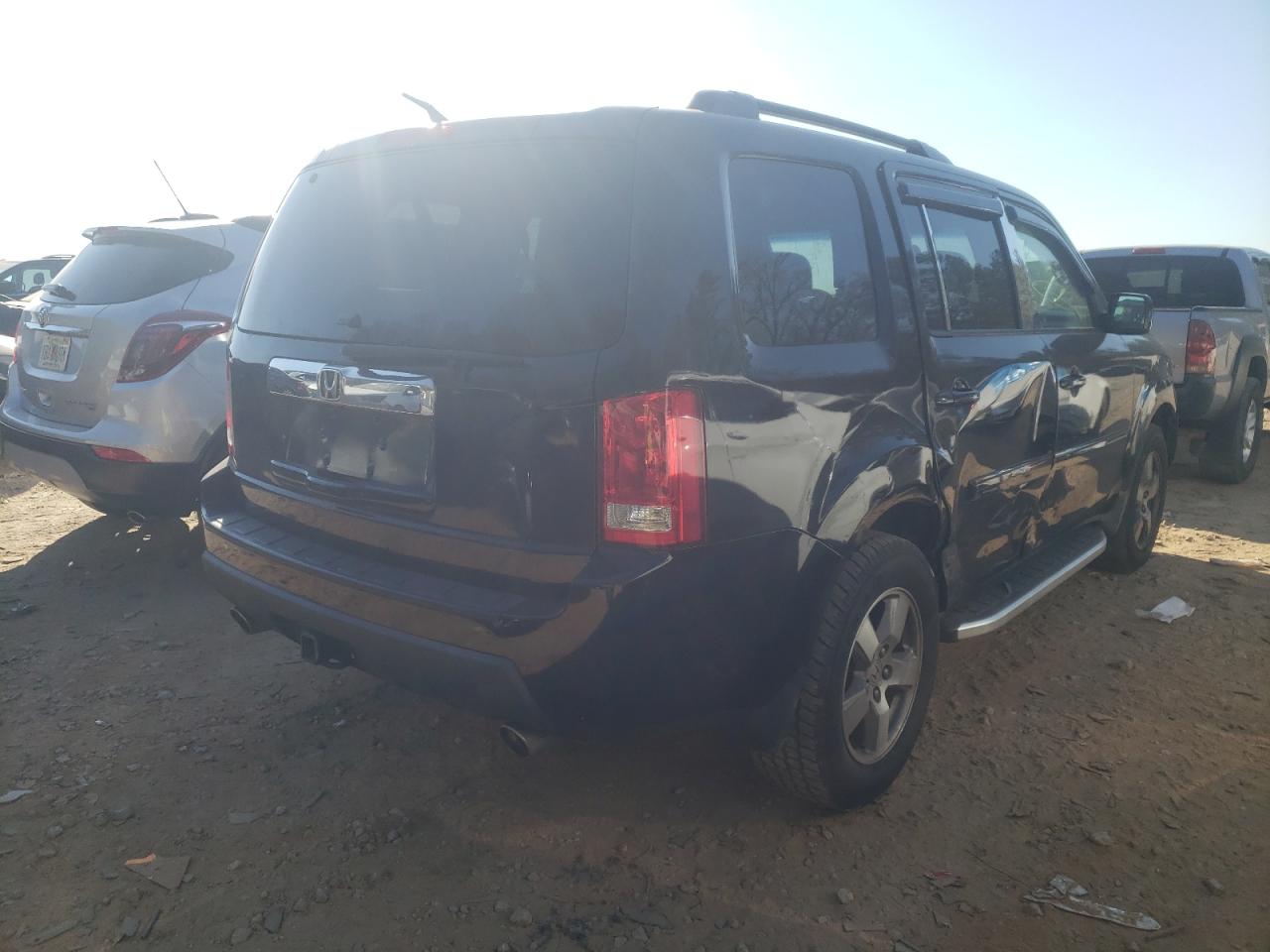 Photo 4 from auction – 2009 HONDA PILOT with VIN 5FNYF38429B027077