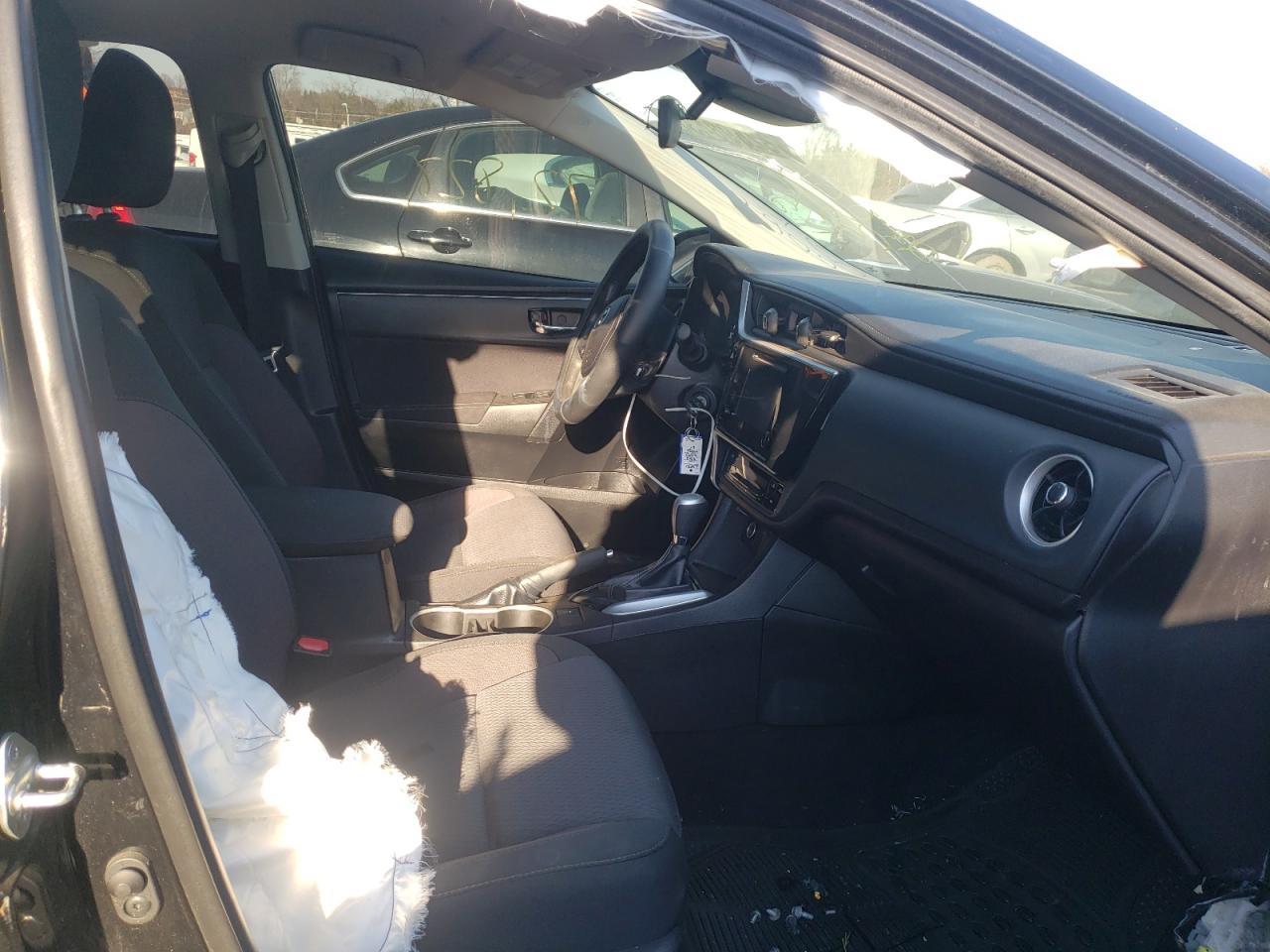 Photo 5 from auction – 2019 TOYOTA COROLLA L with VIN 5YFBURHE3KP898264