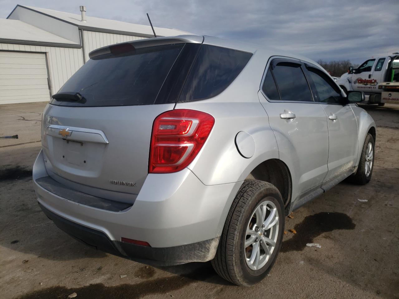 Photo 4 from auction – 2017 CHEVROLET EQUINOX LS with VIN 2GNFLEEK5H6235111