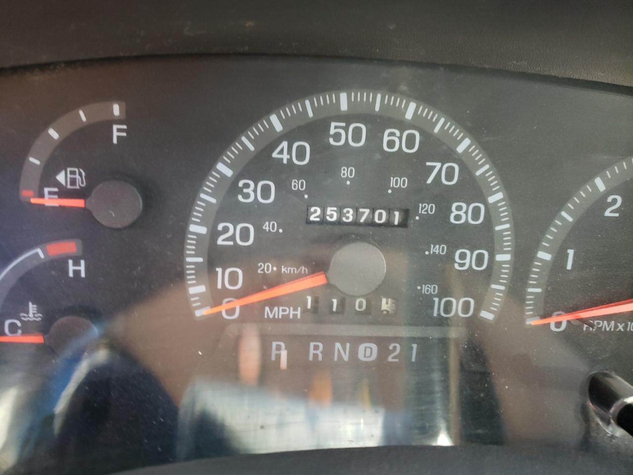 Photo 8 from auction – 1997 FORD EXPEDITION with VIN 1FMFU18L4VLC17913