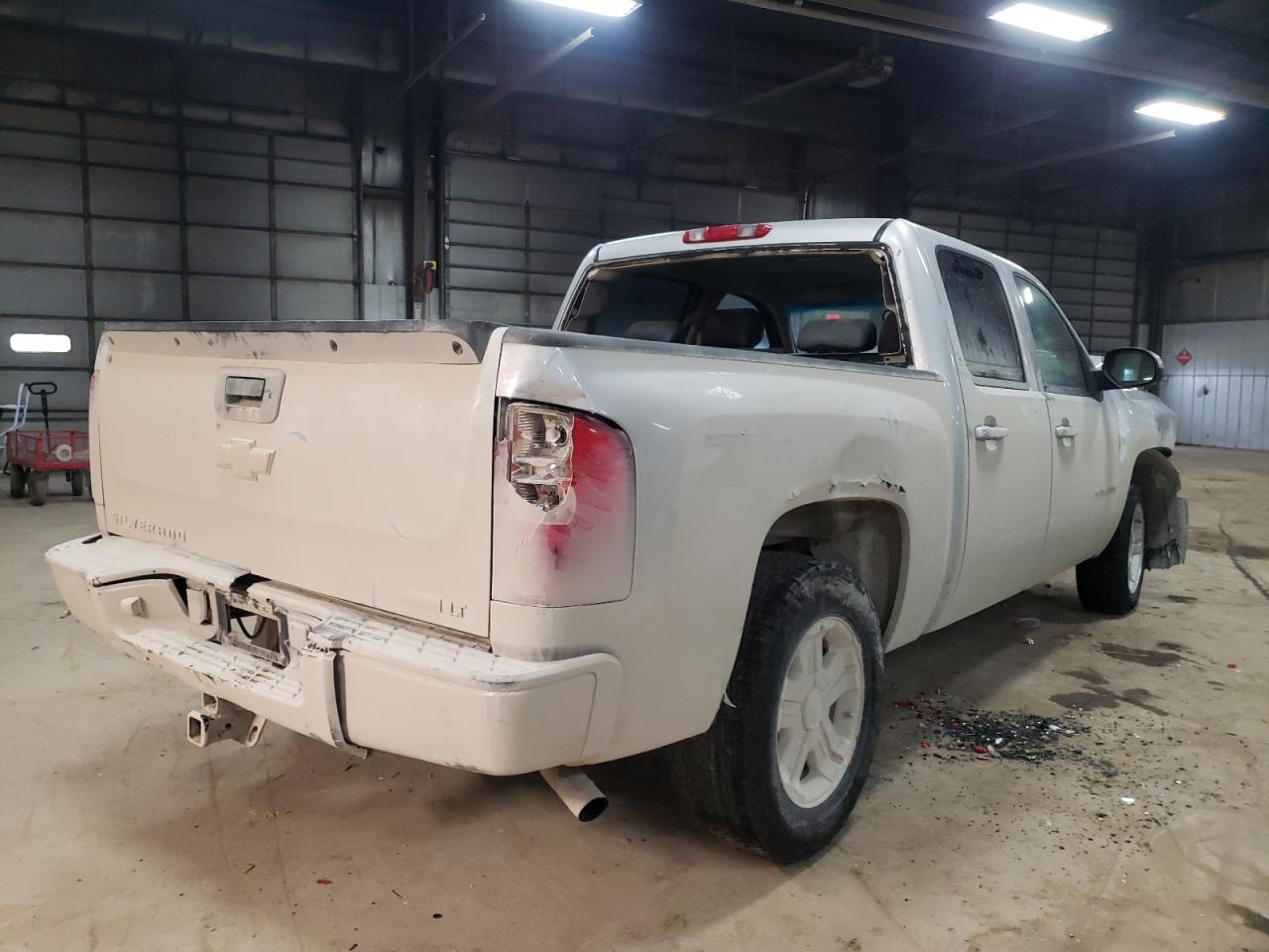 Photo 4 from auction – 2010 CHEVROLET SILVERADO with VIN 3GCRKSE39AG165137