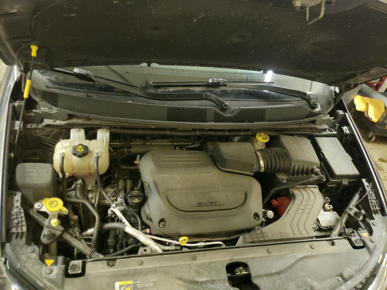 Photo 7 from auction – 2019 CHRYSLER PACIFICA L with VIN 2C4RC1GG9KR567744