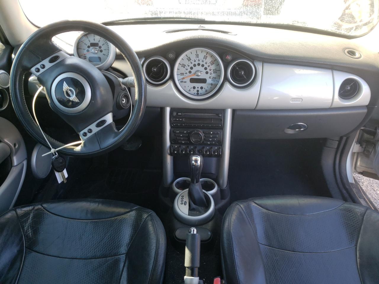 Photo 9 from auction – 2002 MINI COOPER with VIN WMWRC33462TE11211