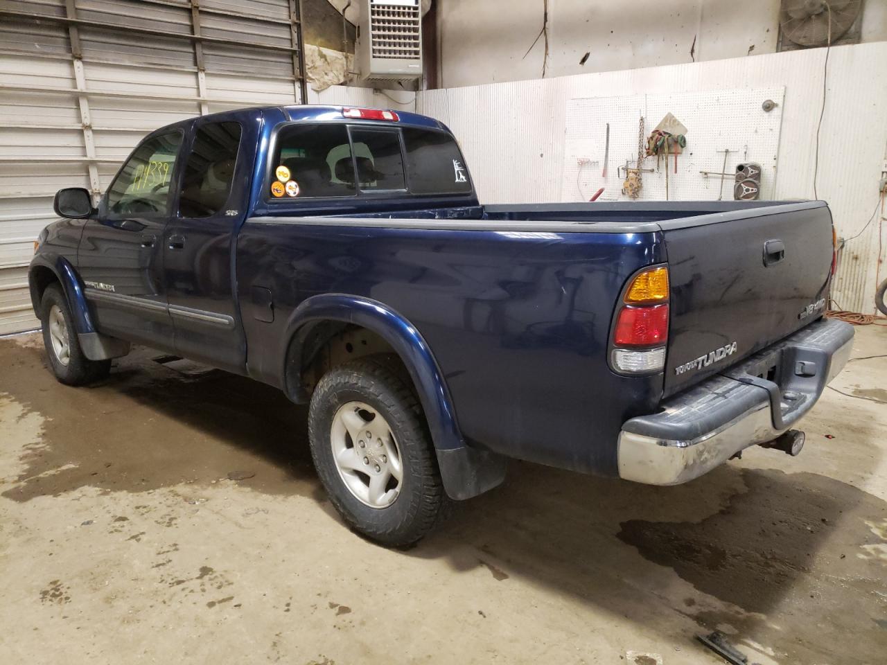 Photo 3 from auction – 2003 TOYOTA TUNDRA ACC with VIN 5TBBT44163S438171