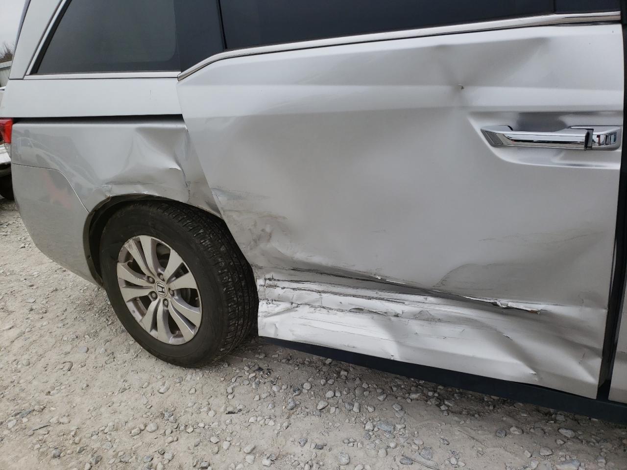 Photo 9 from auction – 2015 HONDA ODYSSEY EX with VIN 5FNRL5H6XFB011005
