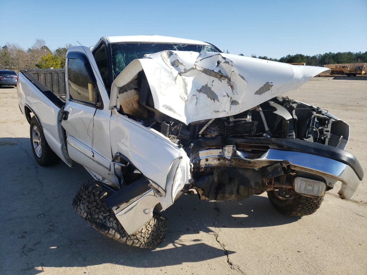CHEVROLET SILVERADO 2003 with VIN 1GCEK14TX3Z122911 - Photo from auction