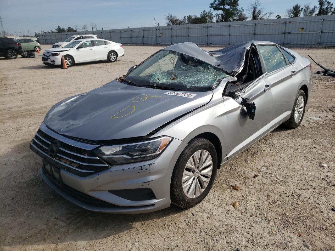 Photo 2 from auction – 2019 VOLKSWAGEN JETTA S with VIN 3VWCB7BU8KM219415