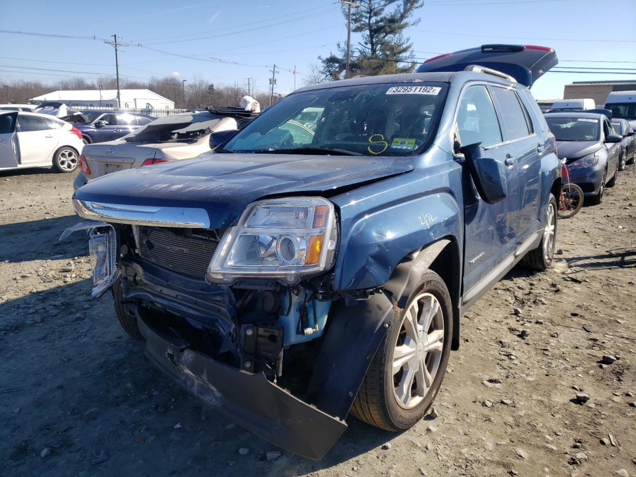 Photo 2 from auction – 2017 GMC TERRAIN SL with VIN 2GKFLTE30H6183025
