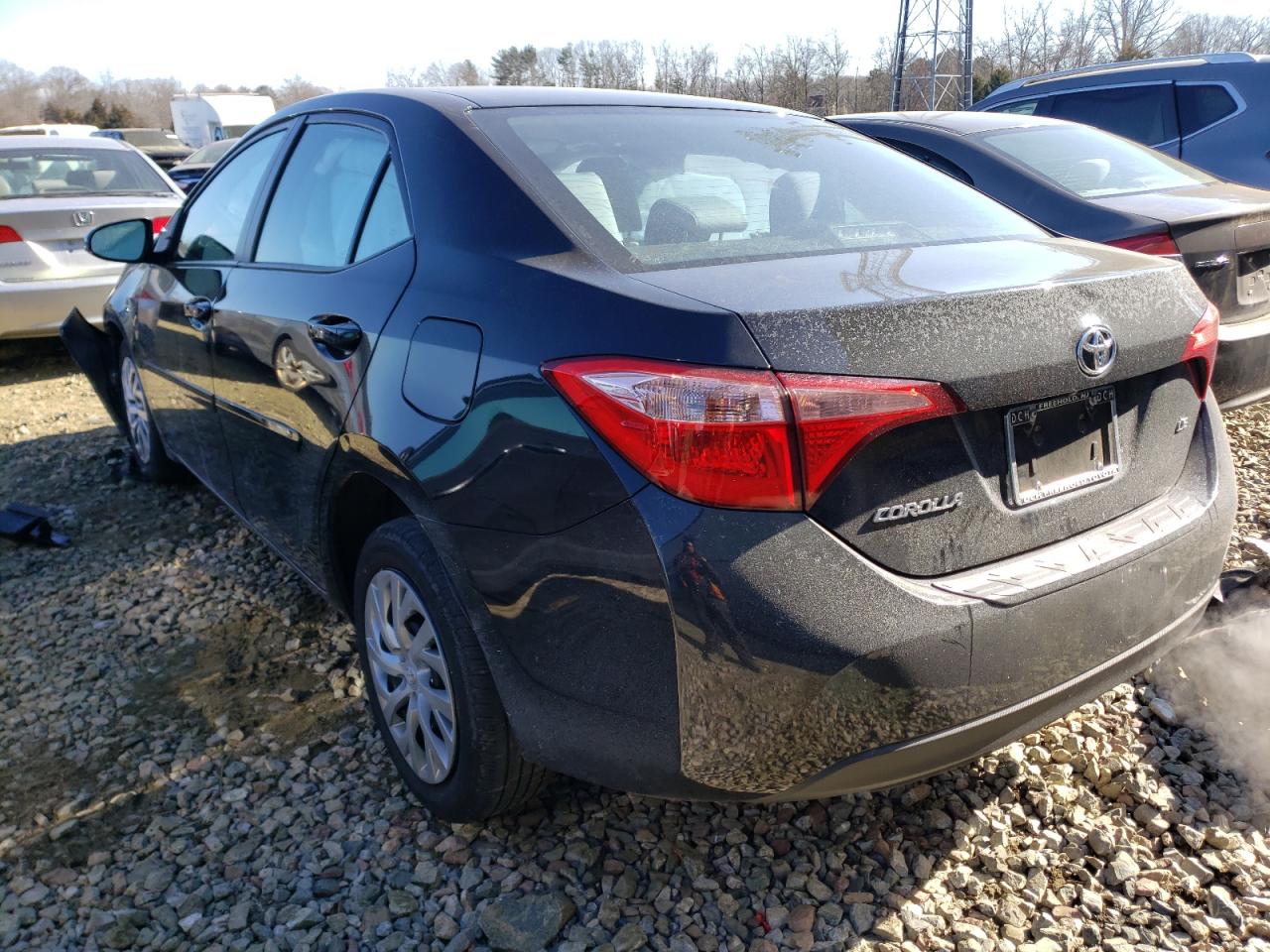 Photo 3 from auction – 2018 TOYOTA COROLLA L with VIN 2T1BURHE2JC001210