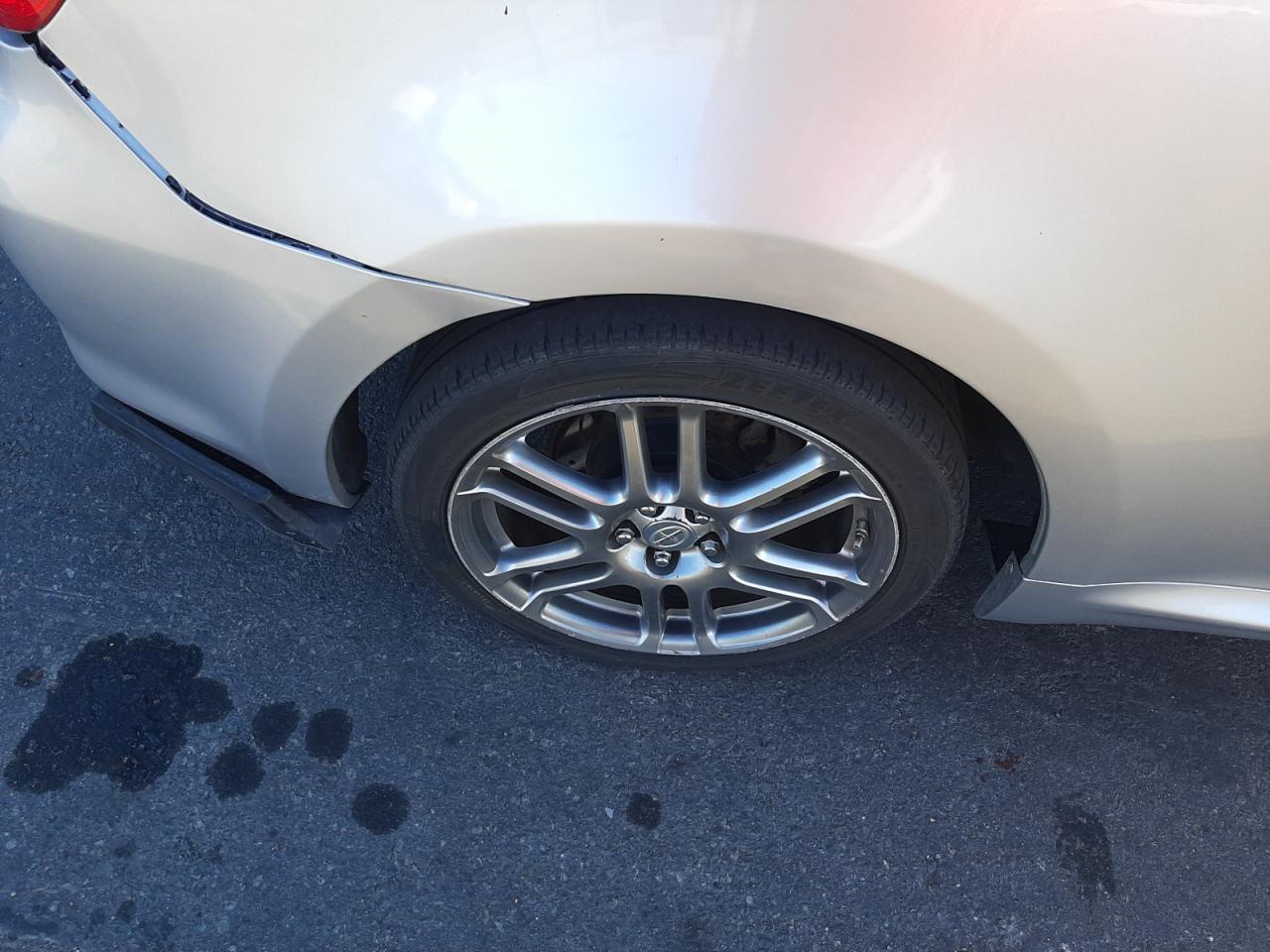 Photo 9 from auction – 2006 TOYOTA SCION TC with VIN JTKDE177260132240