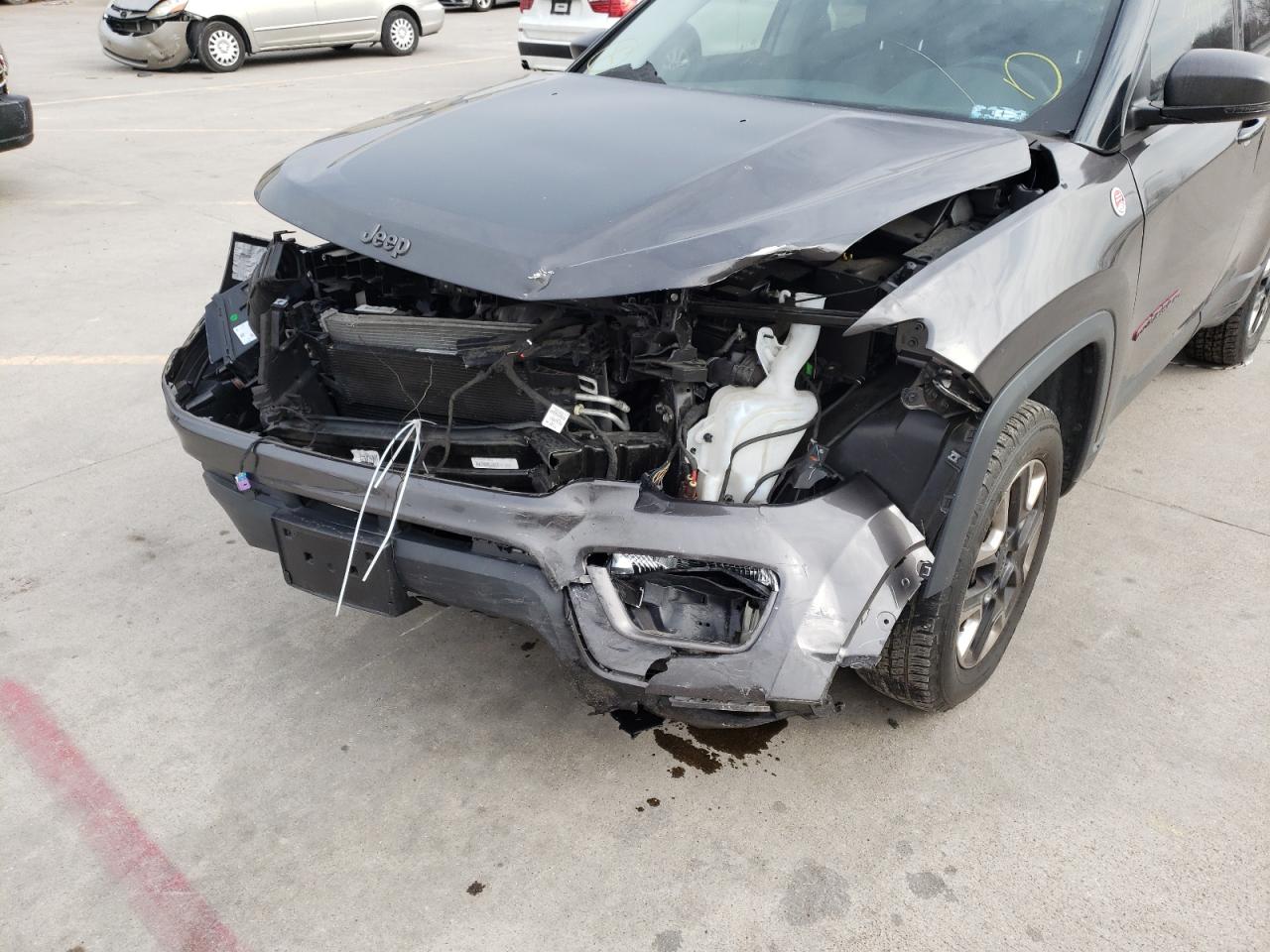 Photo 9 from auction – 2018 JEEP COMPASS TR with VIN 3C4NJDDB3JT282581