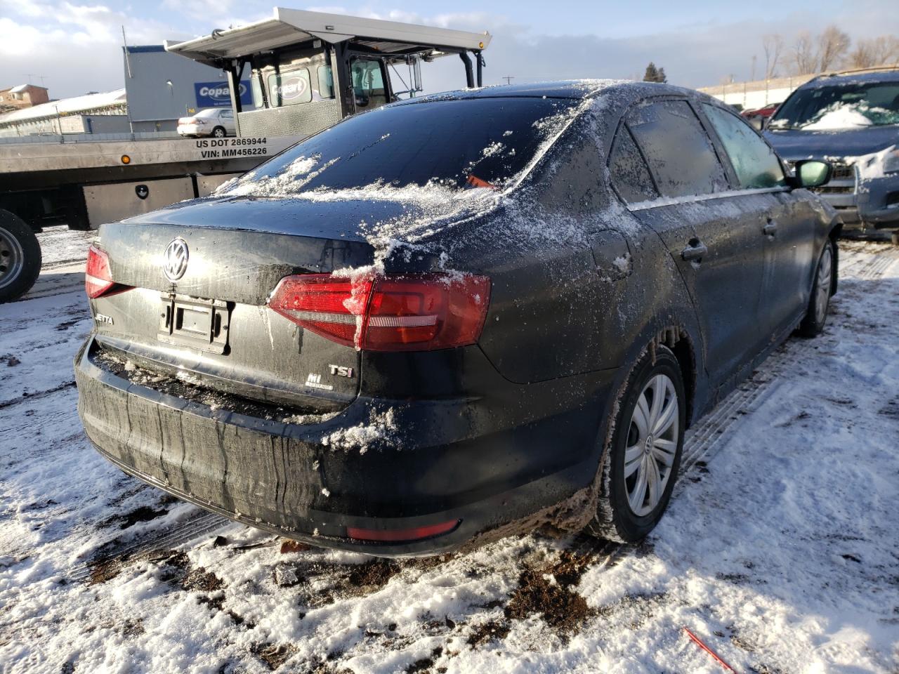 Photo 4 from auction – 2017 VOLKSWAGEN JETTA S with VIN 3VW167AJ7HM341789