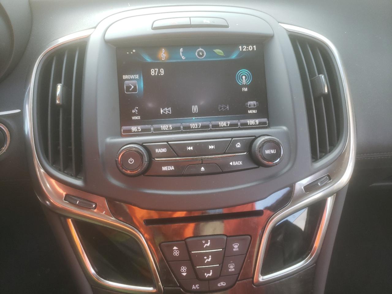 Photo 9 from auction – 2015 BUICK LACROSSE with VIN 1G4GB5GR5FF110540