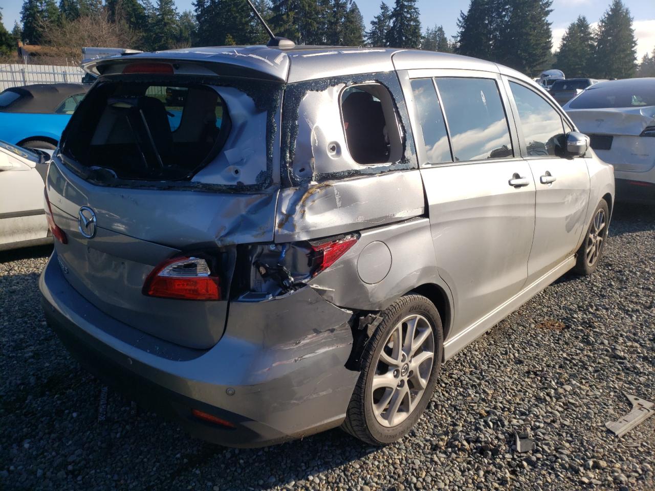 Photo 4 from auction – 2013 MAZDA 5 with VIN JM1CW2DL9D0150478
