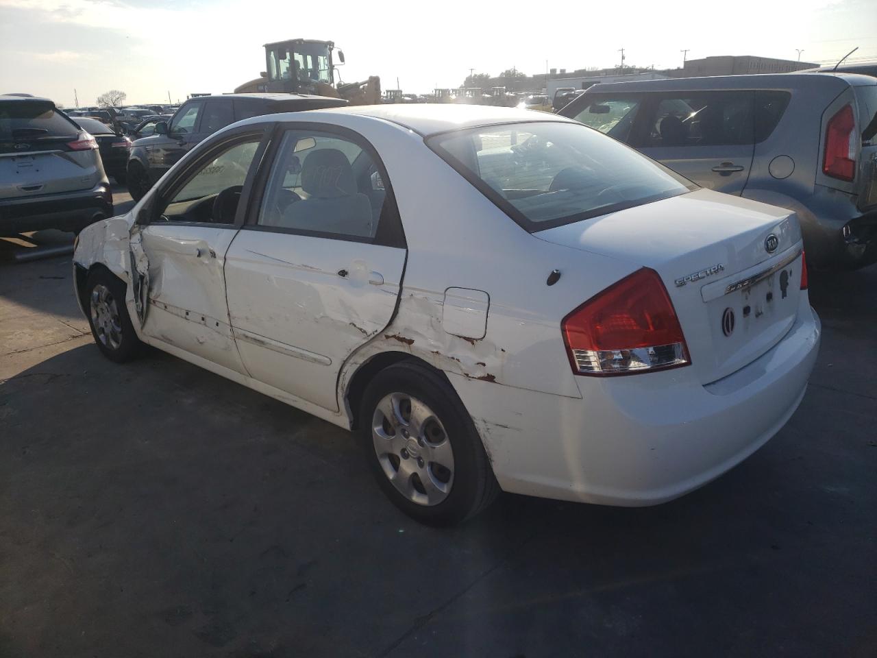 Photo 3 from auction – 2008 KIA SPECTRA EX with VIN KNAFE121085492984