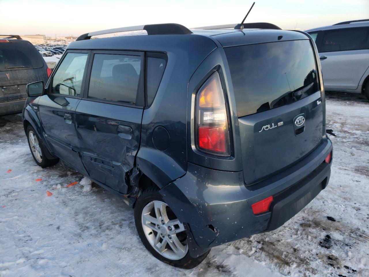 Photo 3 from auction – 2010 KIA SOUL + with VIN KNDJT2A28A7073438
