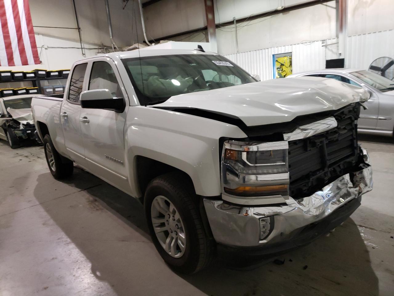 CHEVROLET SILVERADO 2019 with VIN 2GCRCPECXK1241405 - Photo from auction