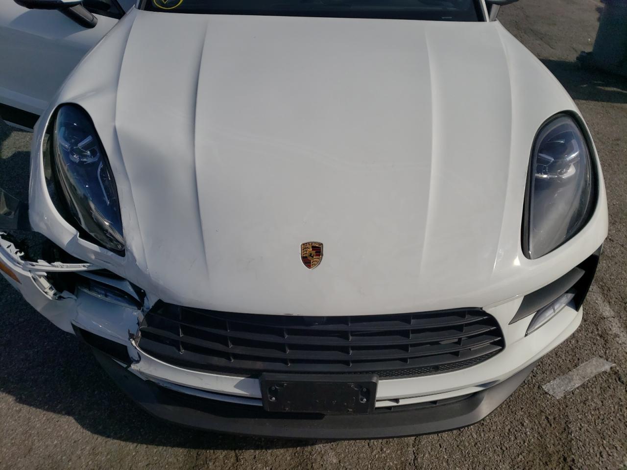 Photo 7 from auction – 2020 PORSCHE MACAN with VIN WP1AA2A56LLB13136