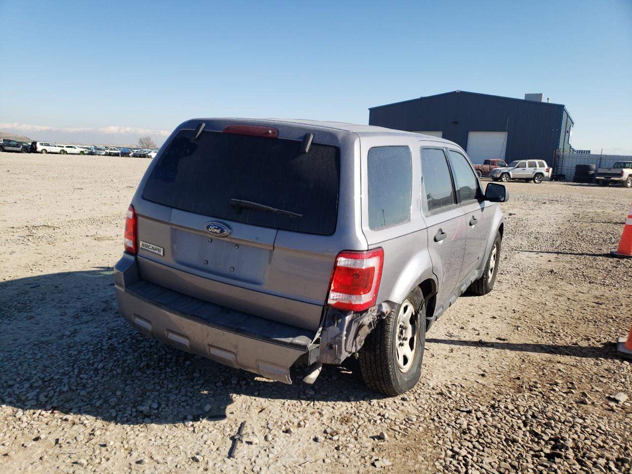 Фото 4 с аукциона – 2008 FORD ESCAPE XLS с VIN 1FMCU02Z88KC08006