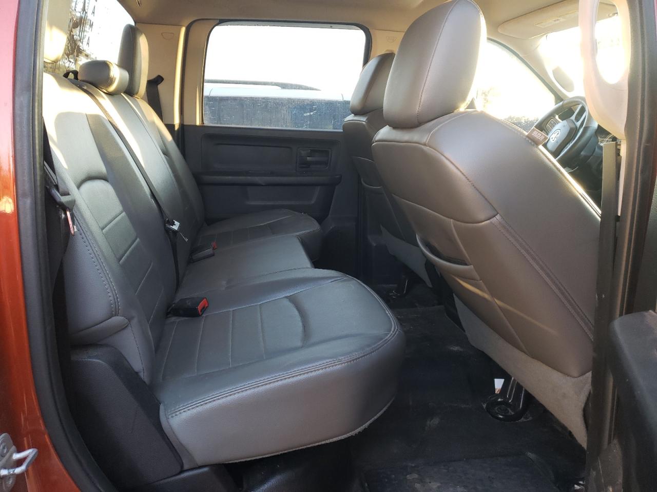 صورة رقم 6 من المزاد - 2013 RAM 2500 ST مع VIN 3C6UR5CL2DG610923