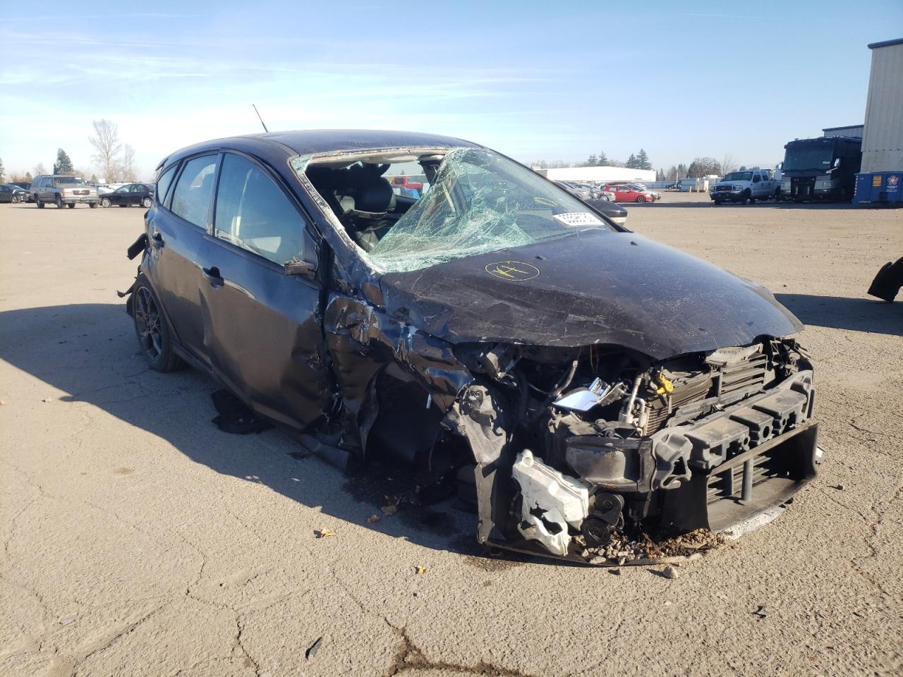 FORD FOCUS SE 2013 with VIN 1FADP3K2XDL118242 - Photo from auction