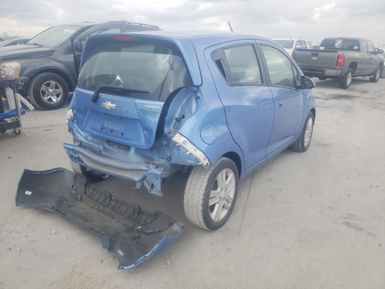 Photo 4 from auction – 2013 CHEVROLET SPARK LS with VIN KL8CB6S96DC576291