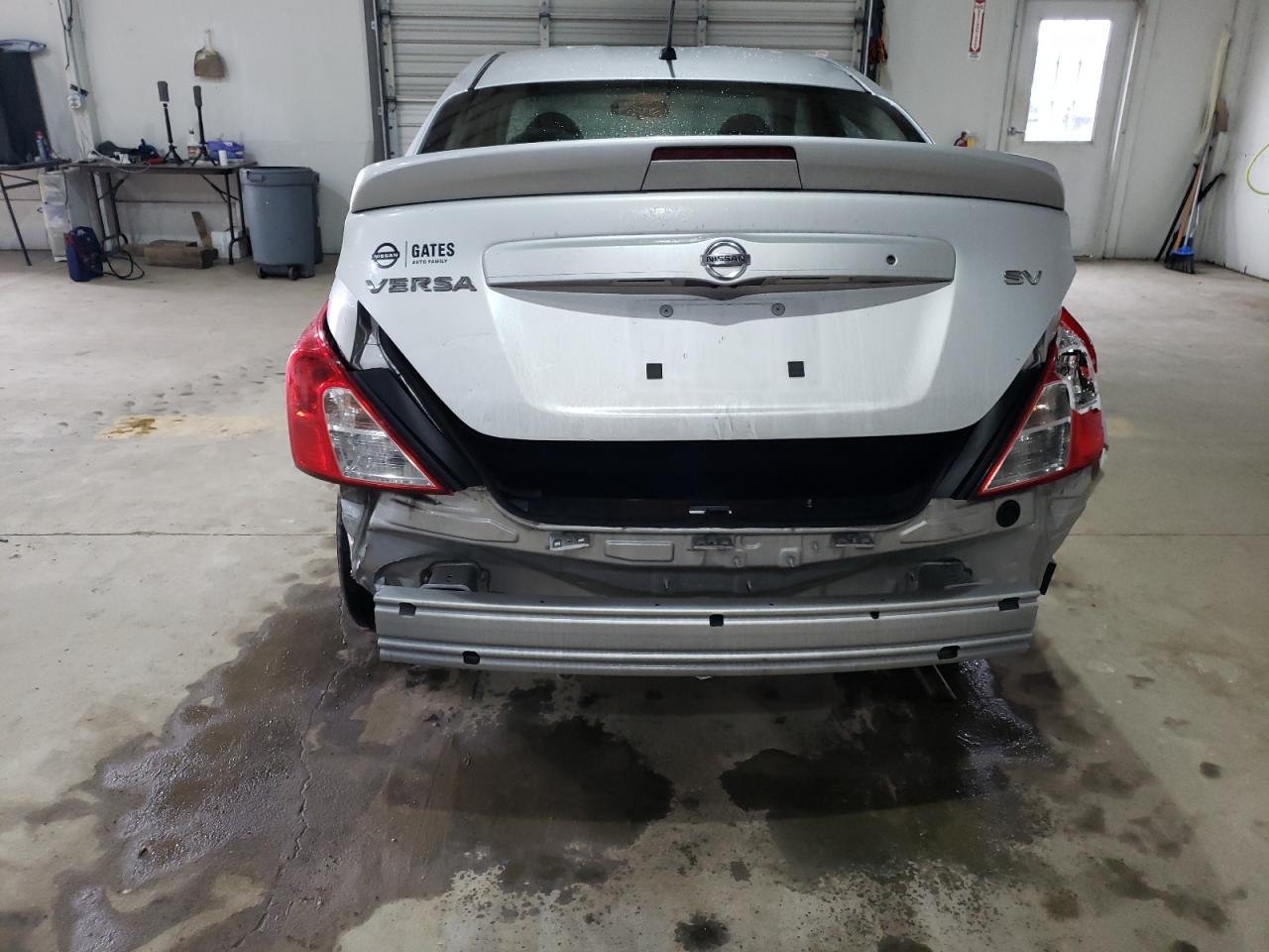 Photo 9 from auction – 2017 NISSAN VERSA S with VIN 3N1CN7AP0HK455389
