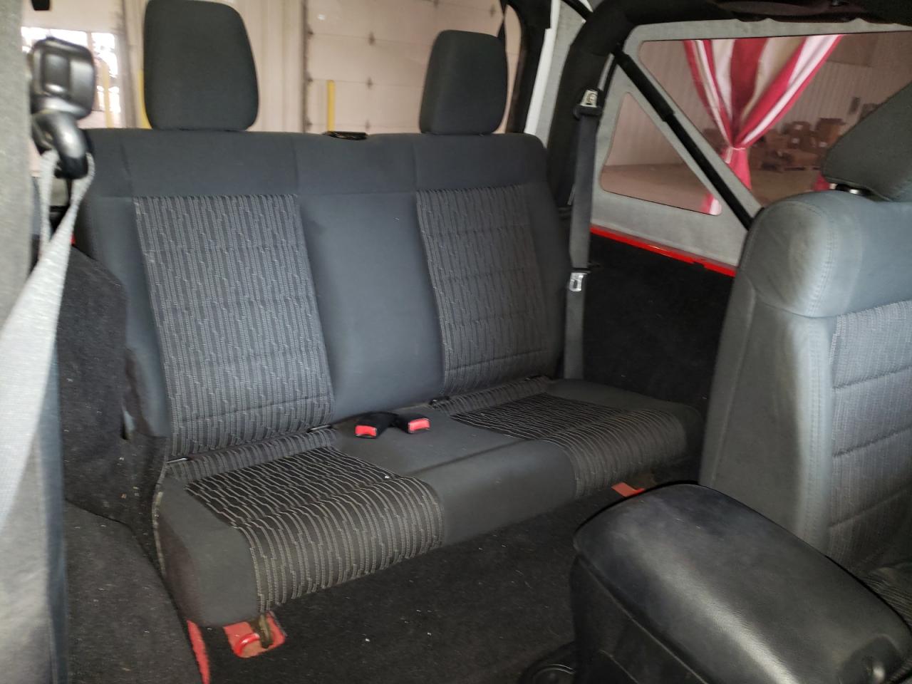 Photo 6 from auction – 2011 JEEP WRANGLER S with VIN 1J4GA2D12BL641589