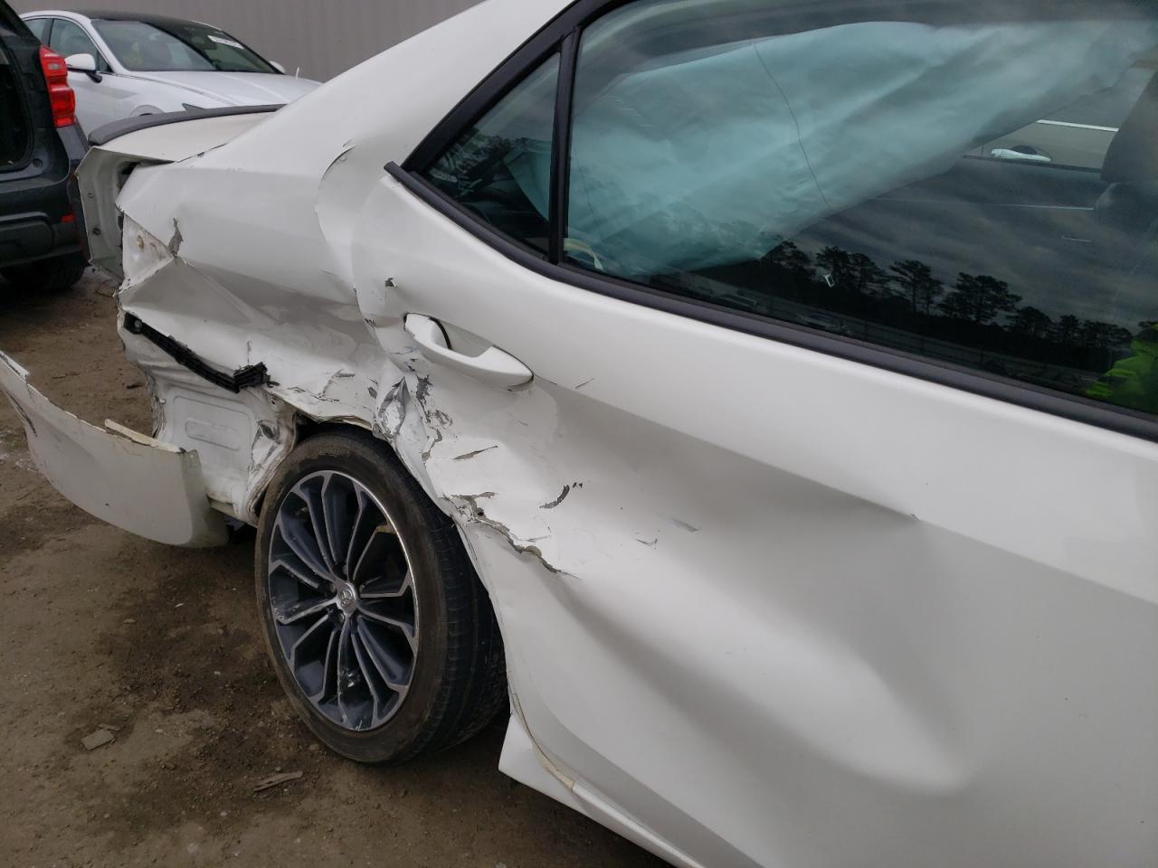 Photo 9 from auction – 2014 TOYOTA COROLLA L with VIN 5YFBURHE5EP015124