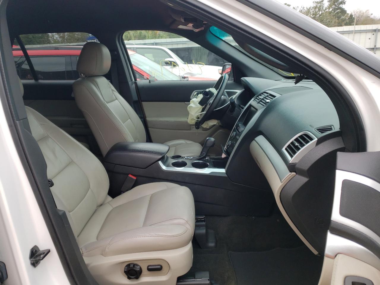 Photo 5 from auction – 2014 FORD EXPLORER X with VIN 1FM5K7D85EGA84903
