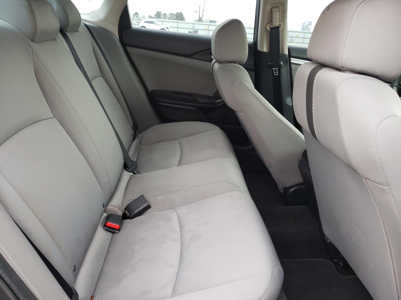 Photo 6 from auction – 2016 HONDA CIVIC LX with VIN 19XFC2F54GE207329