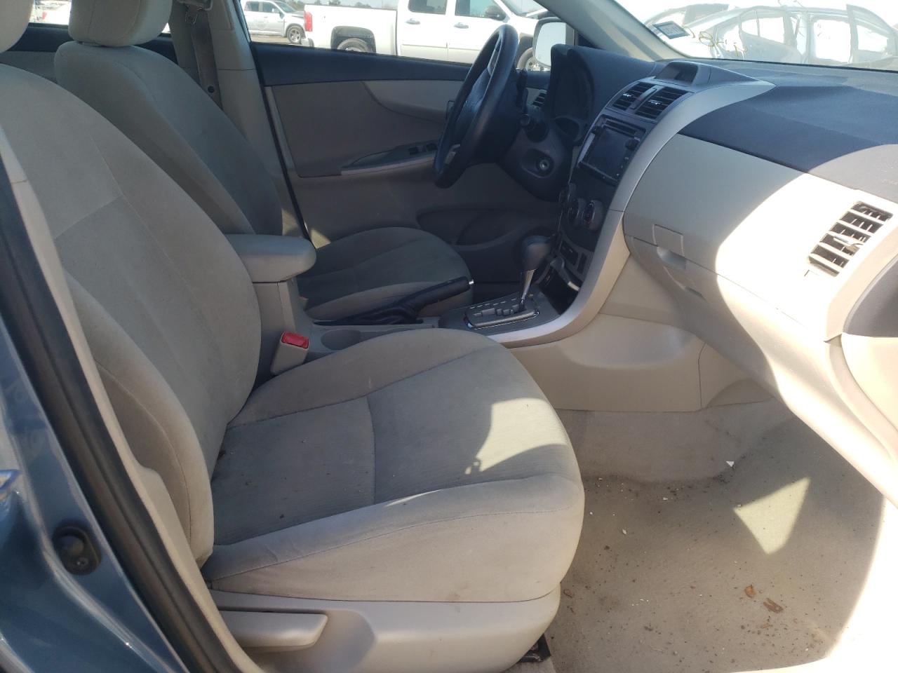Photo 5 from auction – 2013 TOYOTA COROLLA BA with VIN 5YFBU4EE3DP169580