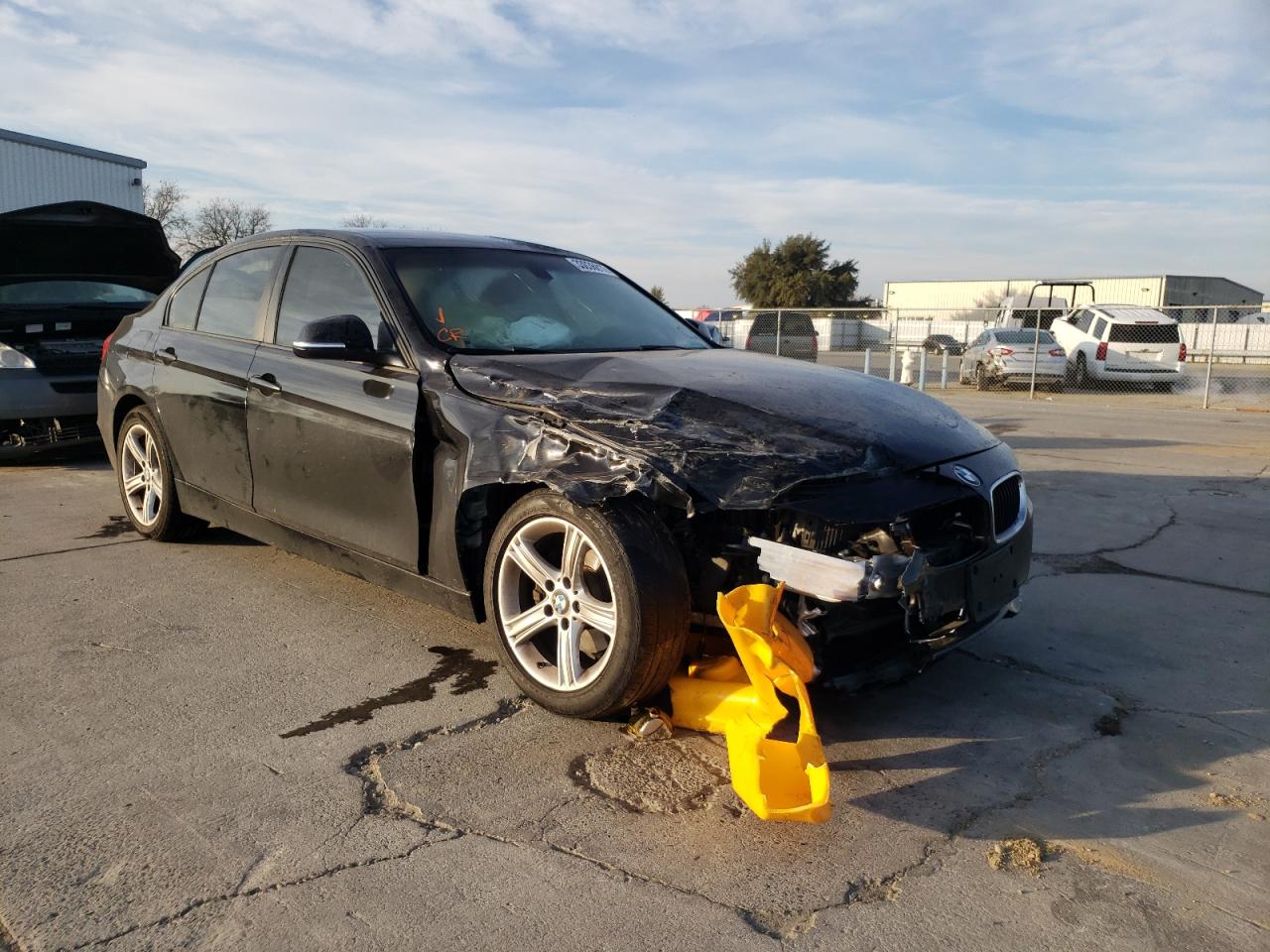 BMW 320 I 2014 with VIN WBA3B1C5XEK132714 - Photo from auction