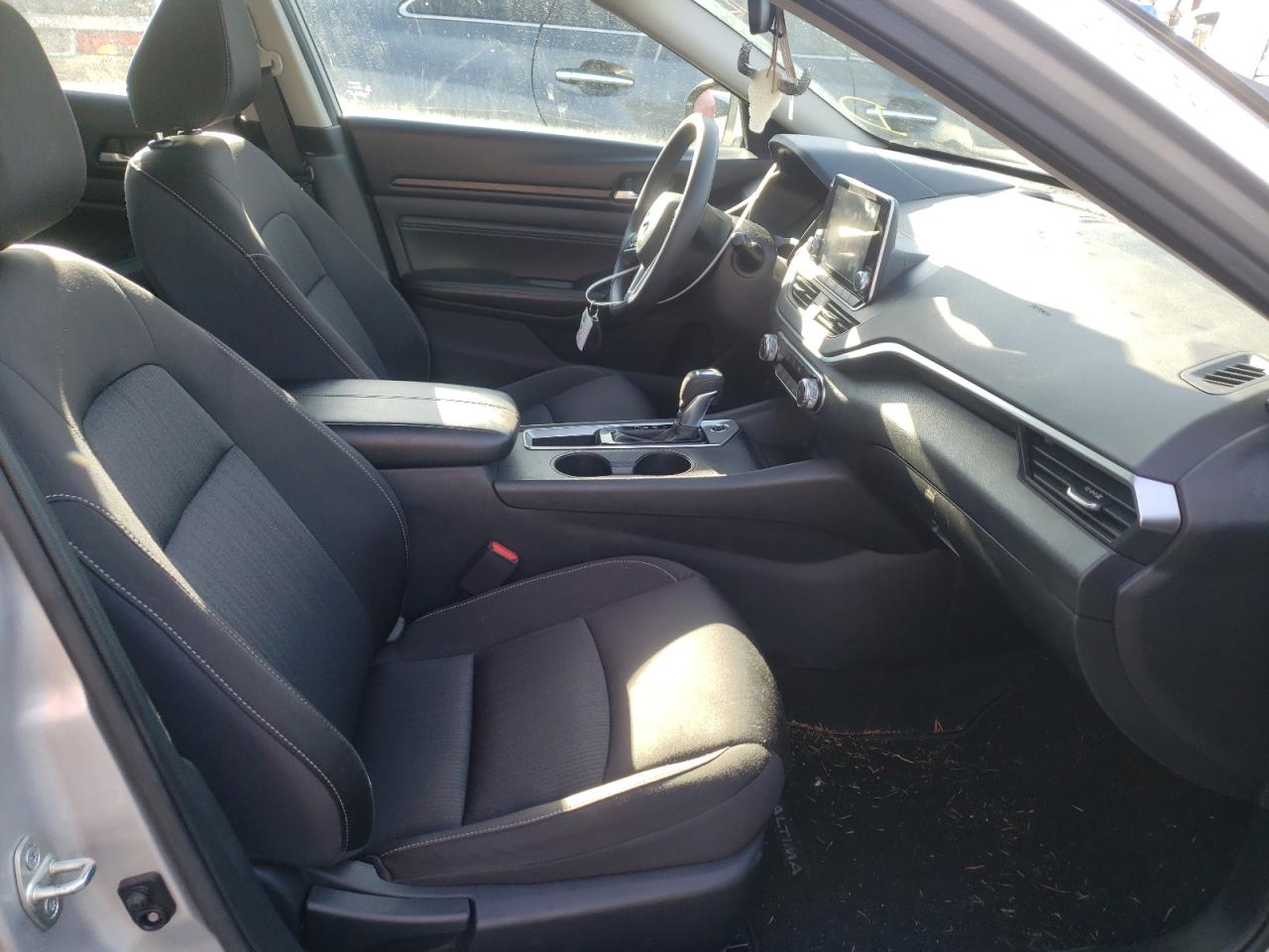 Photo 5 from auction – 2020 NISSAN ALTIMA S with VIN 1N4BL4BV3LC205448