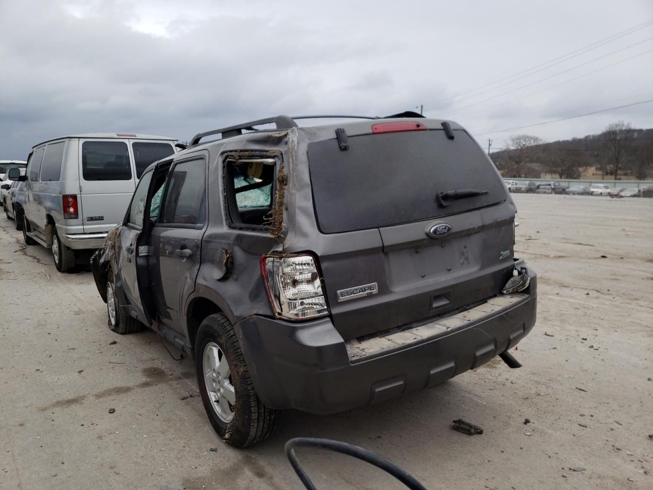 Photo 3 from auction – 2011 FORD ESCAPE XLT with VIN 1FMCU0DG1BKA20107