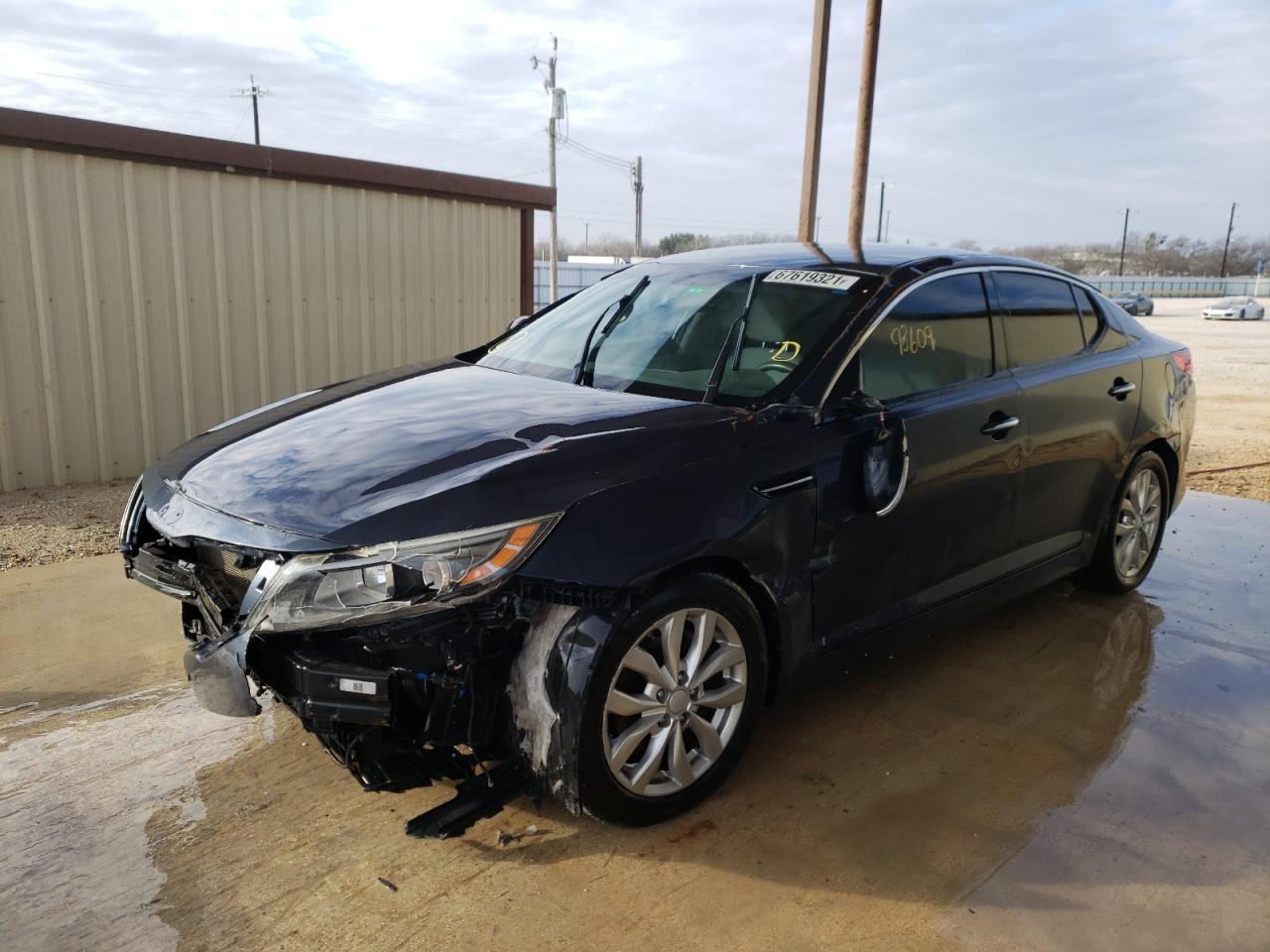 Photo 2 from auction – 2015 KIA OPTIMA LX with VIN 5XXGM4A79FG451957